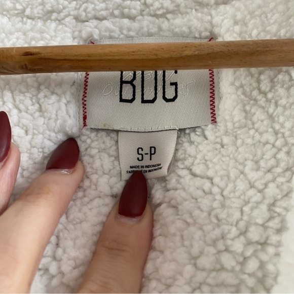 Bdg Vibrant Green Nylon Sherpa V Neck Winter Zip Vest - Picture 7 of 14